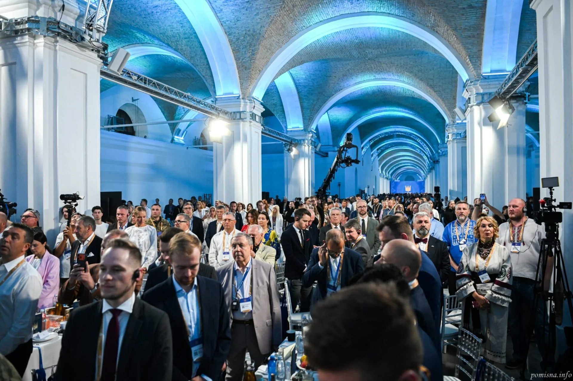 Metropolitan Epifaniy Joins Zelenskyy At Ukraines National Prayer 10 2048x1362 1 1